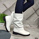 Жіночі білі зимові шкіряні чоботи без блискавки, фото 8