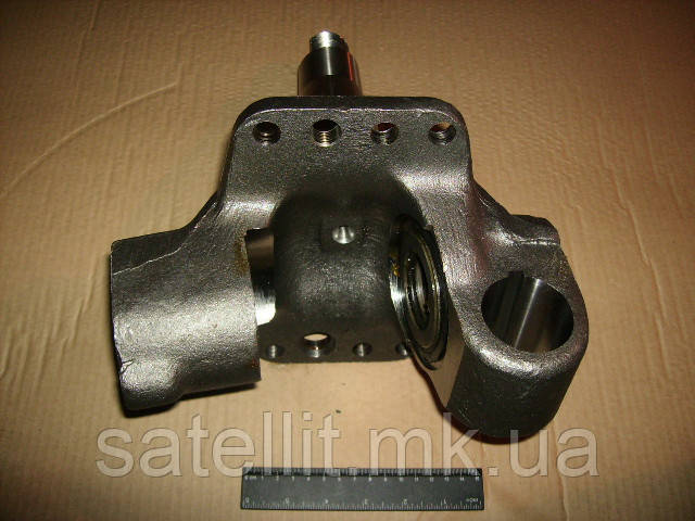 Куляк поворотний 53205 правий (цупфа) уб., 53205-3001009
