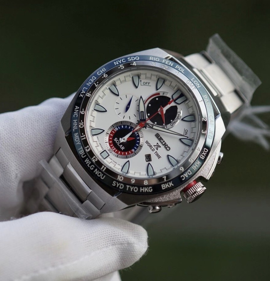 Seiko Solar Chronograph World Time SSC485P1 ID 499296495
