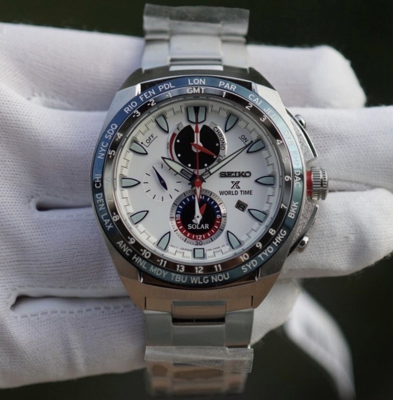 Seiko SSC485P1 Solar Chronograph World Time Sapphire