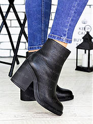 Жіночі демісезонні шкіряні ботильйони чорні черевики на товстій широкому стійкому каблуці
