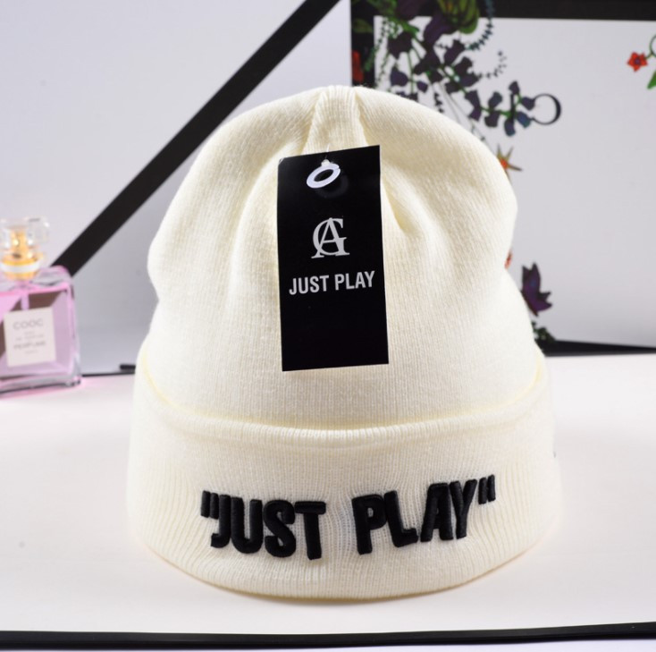 Шапка Just Play Біла