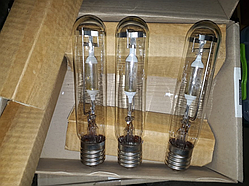 Металогалогенна лампа 250w E40