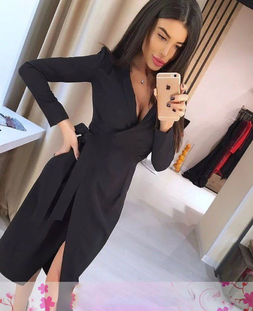 Плаття довгий рукав на захід із поясом і декольте