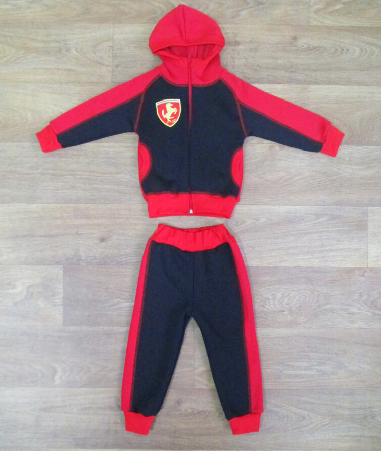 Дитячий теплий спортивний костюм "Ферарі" матеріал тринитка