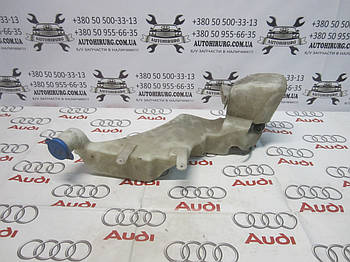 Бачок омивача audi a8 d2 (4D0955451)