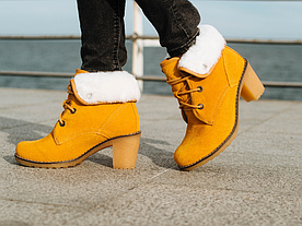 Черевики зимові замшеві Tallend жіночі на підборах пісочні