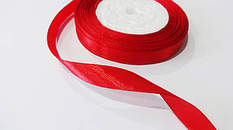 Стрічка атласна 1.2 см червона (26)