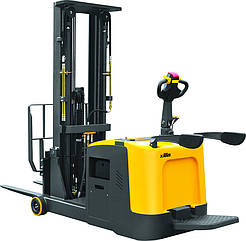 Електричний штабелер річтрак Xilin CPD15R