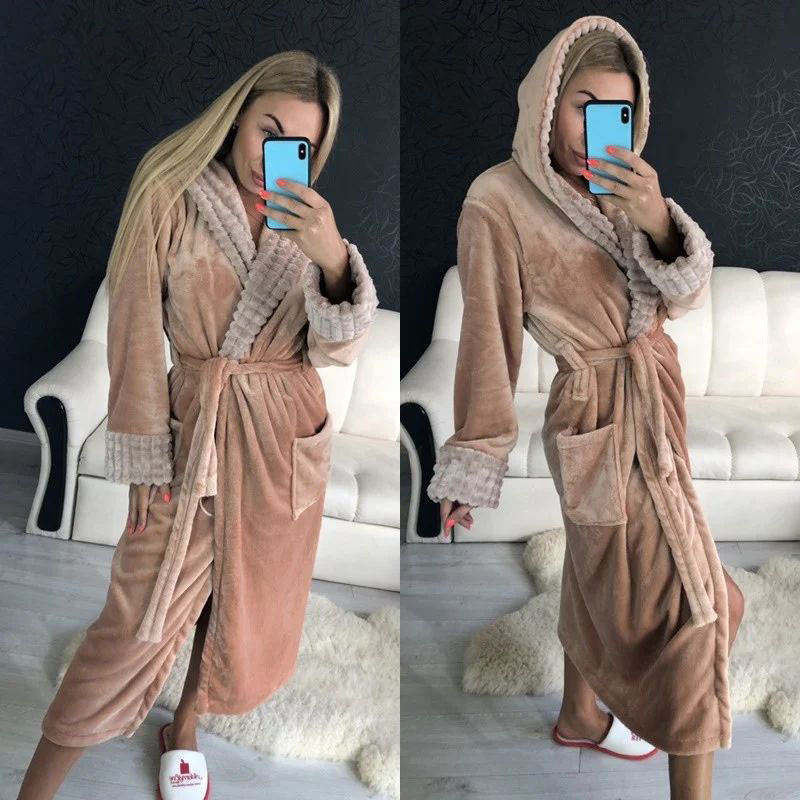 Стильний жіночий довгий махровий халат із капюшоном нюдового кольору, фото 1