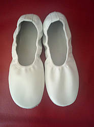 Балетки шкіряні білі