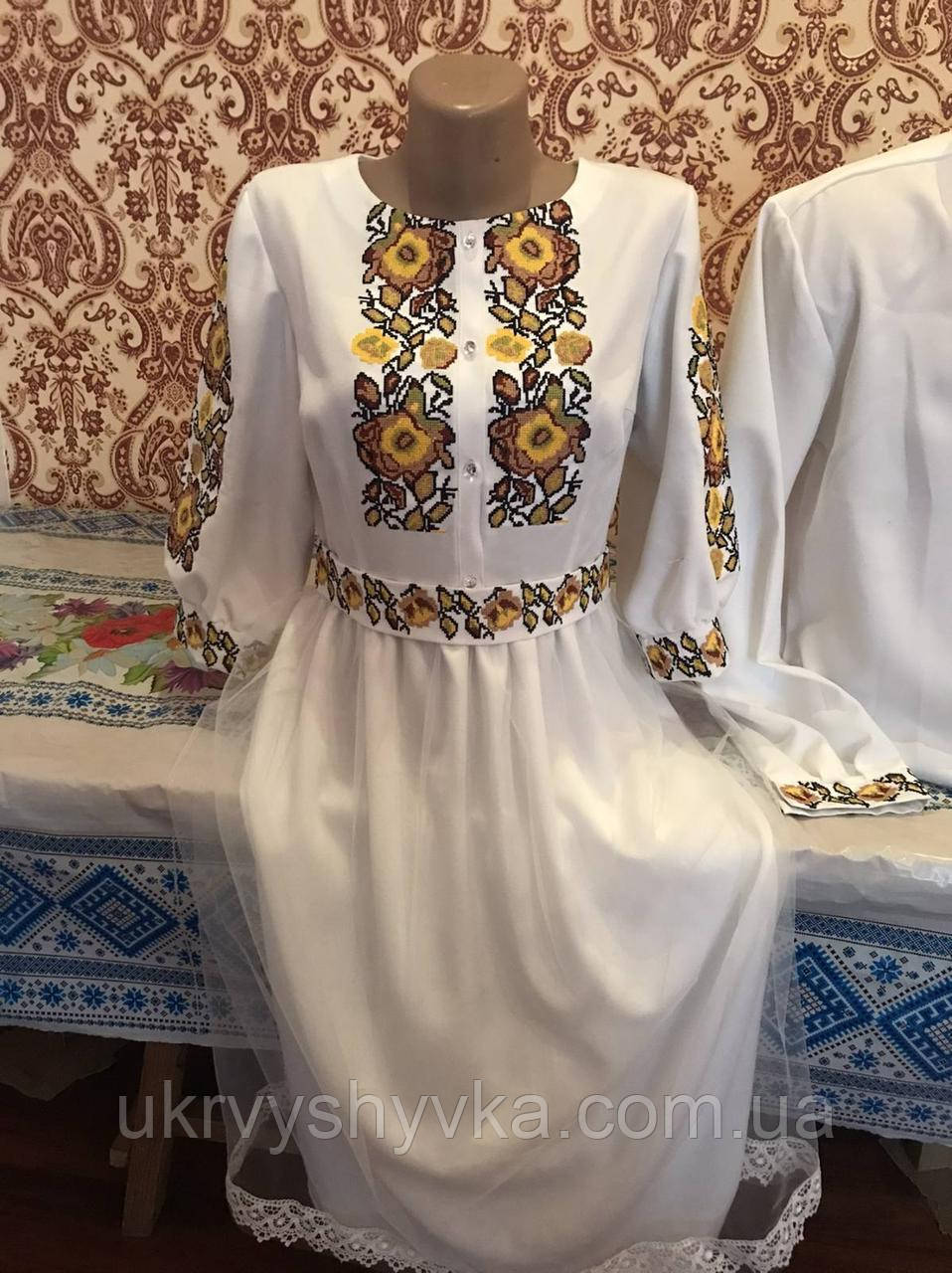 Плаття з вишивкою "Галицька краса"