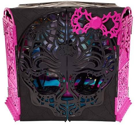 2677630568_w700_h500_kukla-