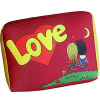 Подушка в форме жвачки красная Love 34х25х12 см (LP_L003)