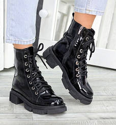 Черевики-берці чоботи короткі жіночі зимові чорні шкіряні на хутрі на шнурівці на низькому ходу