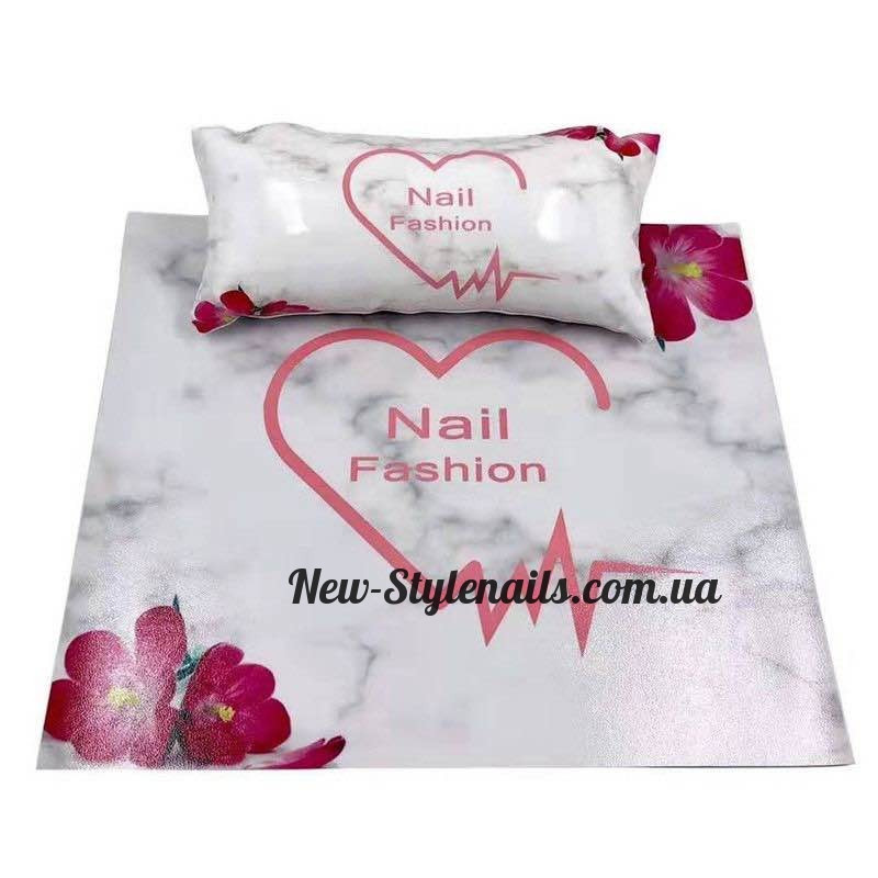 Новинка! Підлокітник для манікюру з килимком з малюнками(Серце)