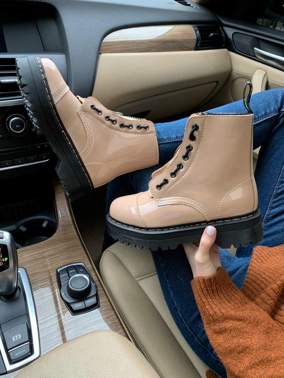 Зимові черевики Dr.Martens Jadon лакові бежеві доктор мартінс жадон, фото 1