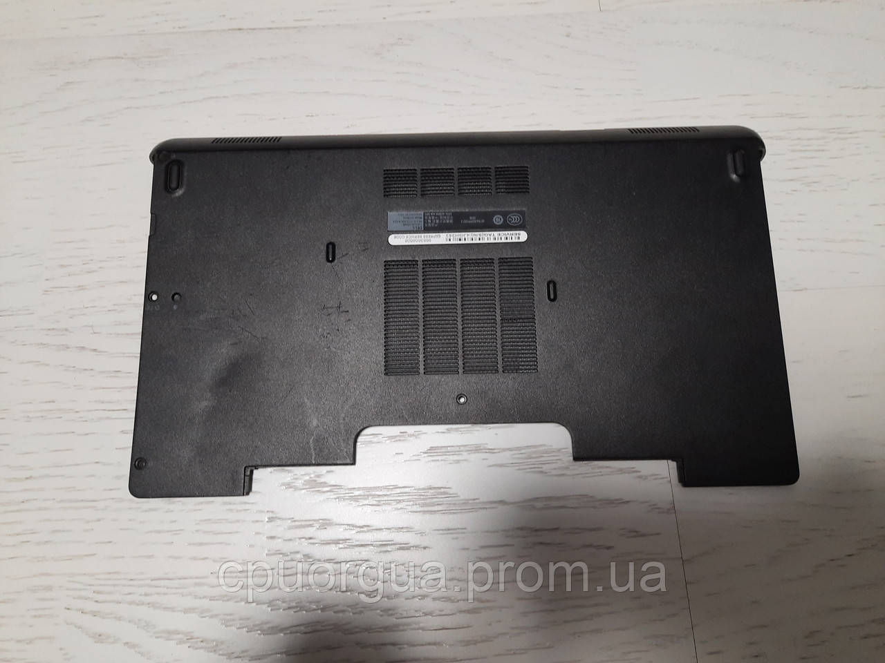 Нижня кришка Dell Latitude E6440 Bottom Access Panel Door Cover DKWJW Дивитися фото