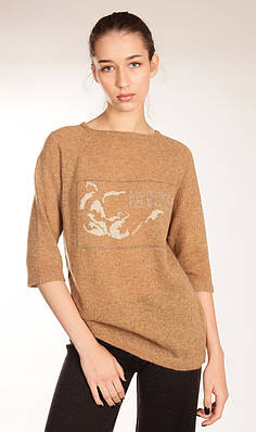 Джемпер з оригінальним принтом-вишивкою