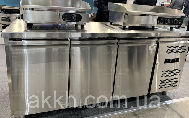 Картинка як виглядає Стіл холодильний Hurakan HKN-GXRC3GN Фото Стіл холодильний Hurakan HKN-GXRC3GN