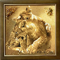 Картина з янтаря " Маленькие львы " 40x40 см