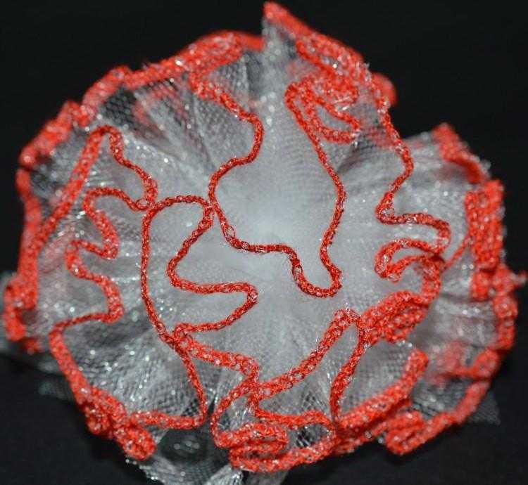 Бант із фатину на зав'язках 2 шт. білий із червоним обідком, фото 1