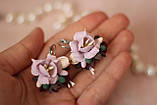 Сережки ручної роботи з квітами з полімерної глини "Совіньйон", фото 2
