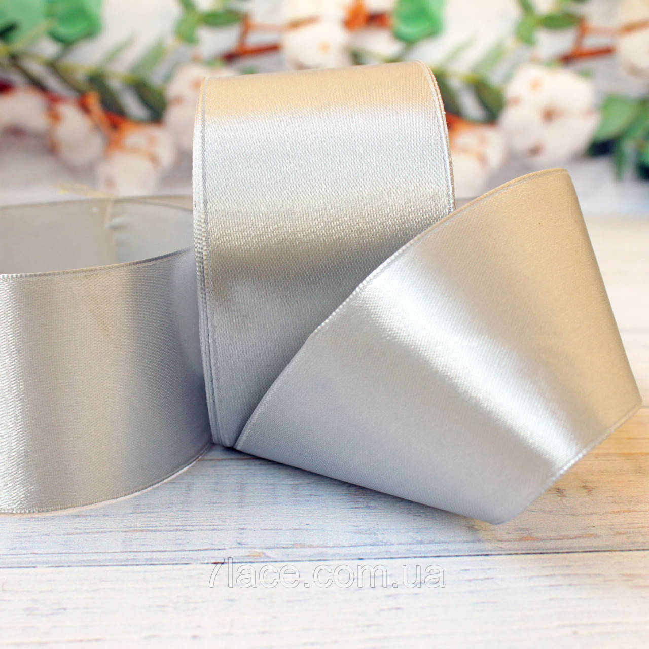 Стрічка атласна однотонна / колір СВІТЛО-СІРИЙ / ширина 5,0 см / бобіна 23 м, фото 1