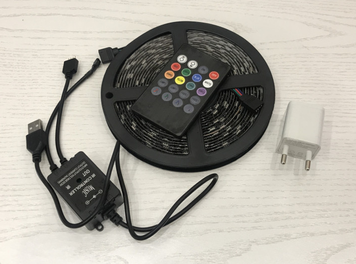 Музыкальная светодиодная RGB лента LED 5V 5050 + микрофон HLV 7373 5 м