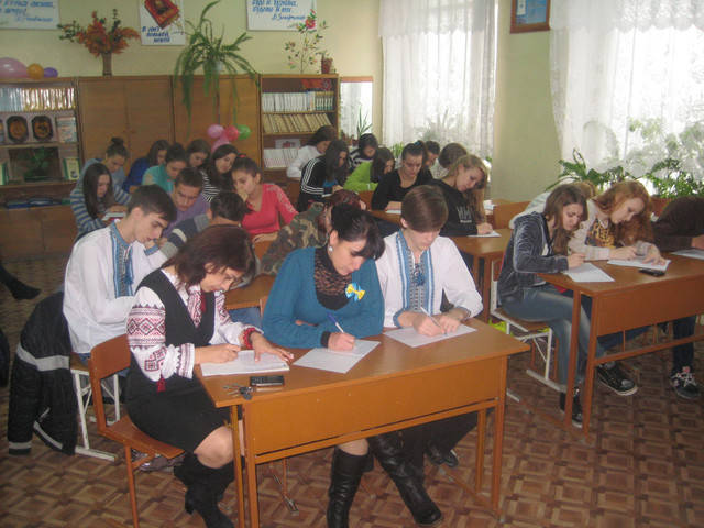 "ДО РІДНОГО СЛОВА ТОРКНІМОСЬ ДУШЕЮ…"
