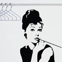 Наклейка на стіну Одрі Хепберн (дівчина з сигаретою, силует дівчини, людини)