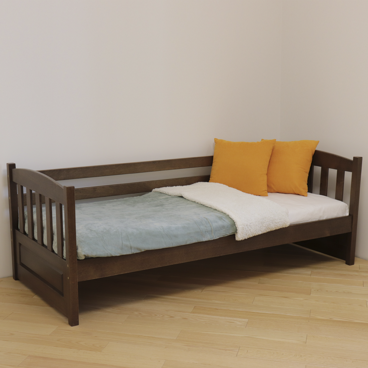 Ліжко дитяче дерев'яне Немо (масив бука) 900х2000