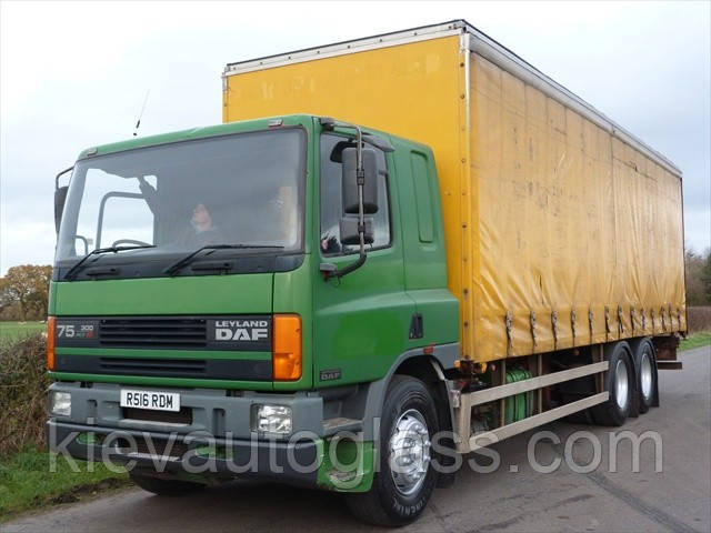 Лобове скло на DAF CF 75 1992-12 р. в.