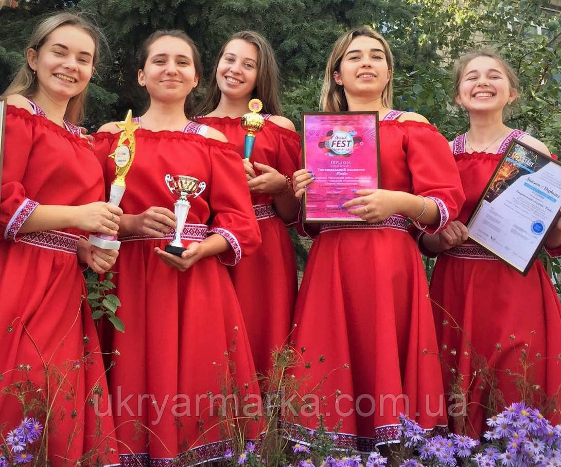 Костюм для дівчат "Танцювальний"