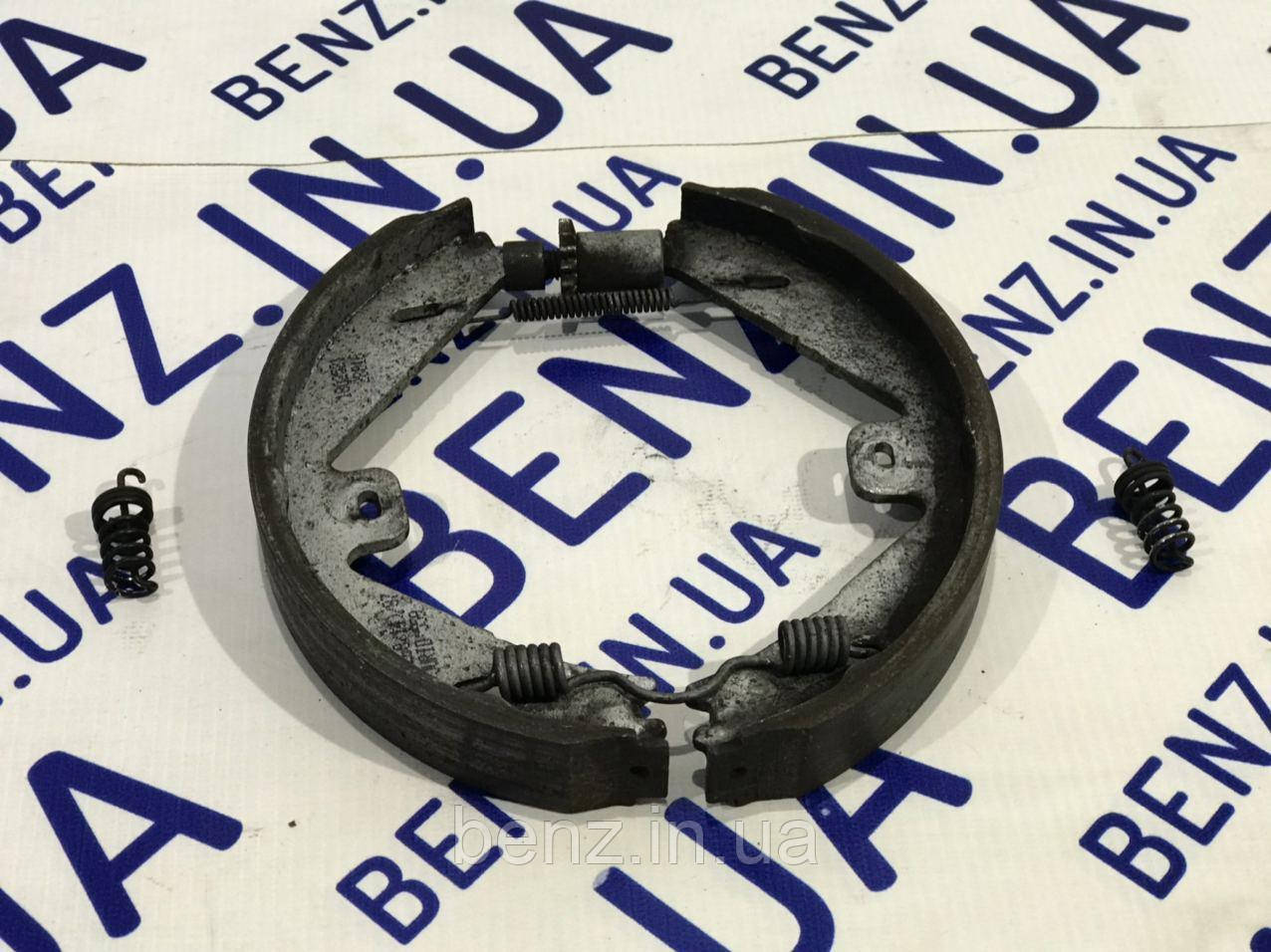 Гальмівні колодки ручника Mercedes W212, W204 A0054203620