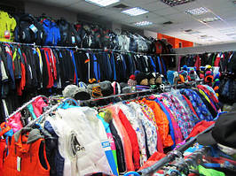 Наш магазин одягу, понад 900 моделей. Величезний вибір і привітні продавці, все що потрібно для вдалої покупки.