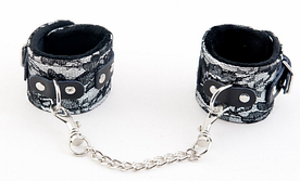 Наручники мереживні сріблясті Toyfa Marcus, 42 см