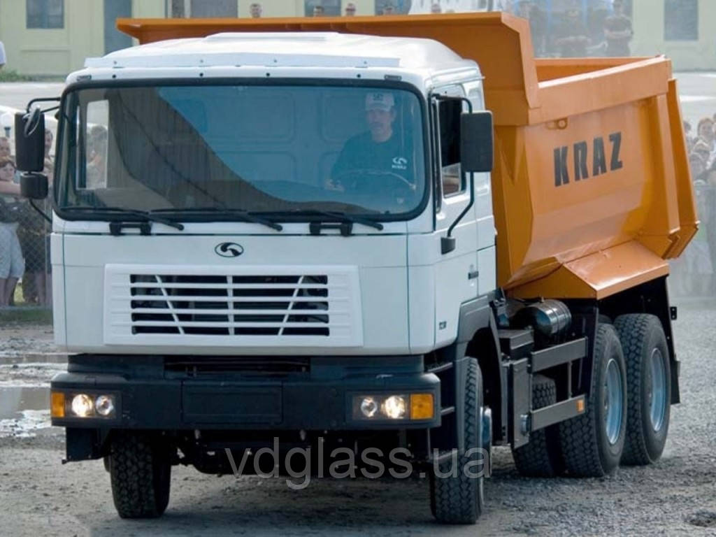 КрАЗ 7238С4 лобове скло триплекс від українського виробника автоскла