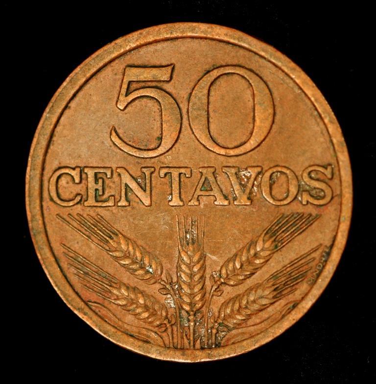 Монета Португалії 50 сентаво 1972 р.