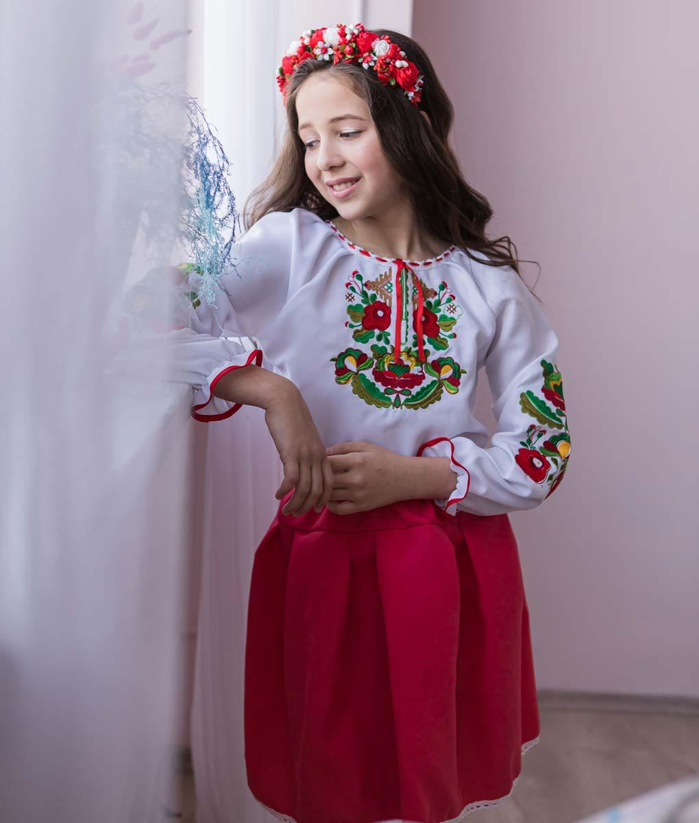 Народний костюм Мальви (кораловий)