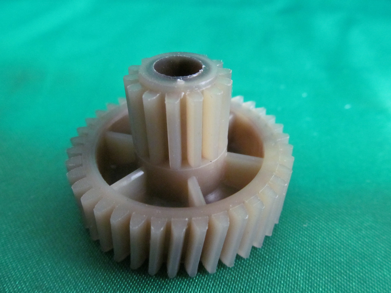 Шестірня Ельво D=35/16 (для м'ясорубки та кухонного комбайна), фото 1