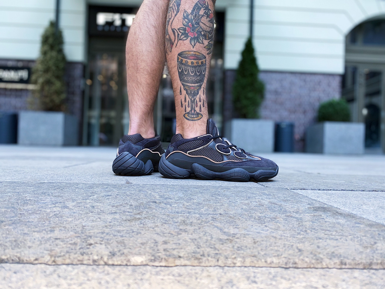 Кросівки чоловічі Adidas Yeezy 500 Boost "Utility Black" (Розмір:41,42,44)