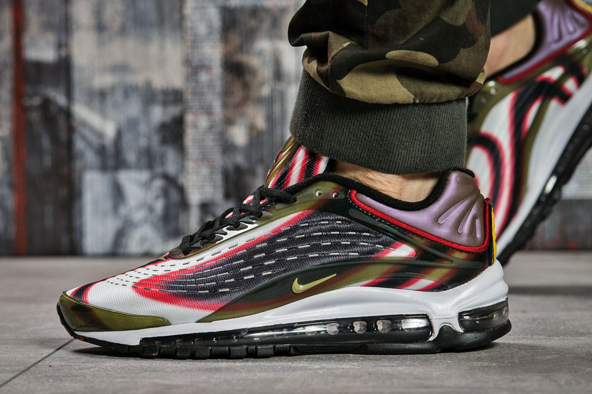 Кросівки чоловічі 15593, Nike Air 720, чорні, < 42 44 р. 42-27,0см.