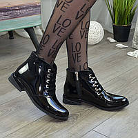 Ботинки лаковые женские на шнуровке, цвет черный