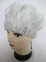 Однотонний теплий берет