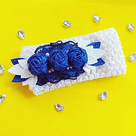 Дитяча пов'язка на голову (з синіми трояндами з гліттерного фоамірана)