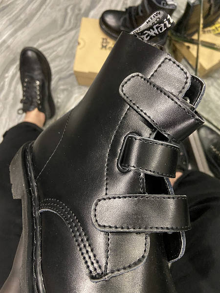 Coralia venice deals dr martens