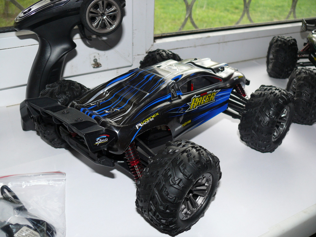 Xinlehong sales toys 9136
