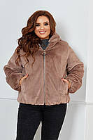 Стильний бежевий жіночий кожушок великих розмірів зі штучного хутра з капюшоном р.48-56. Арт-1312/37