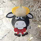 Формова скляна іграшка, символ Нового року "Щасливий бичок", фото 2